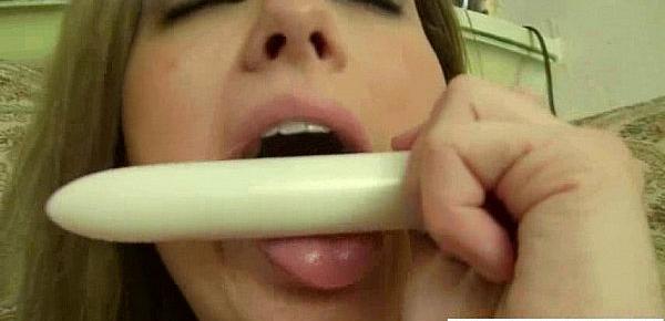  Solo Girl Get To Orgams With All Kind Of Sex Toys video-16